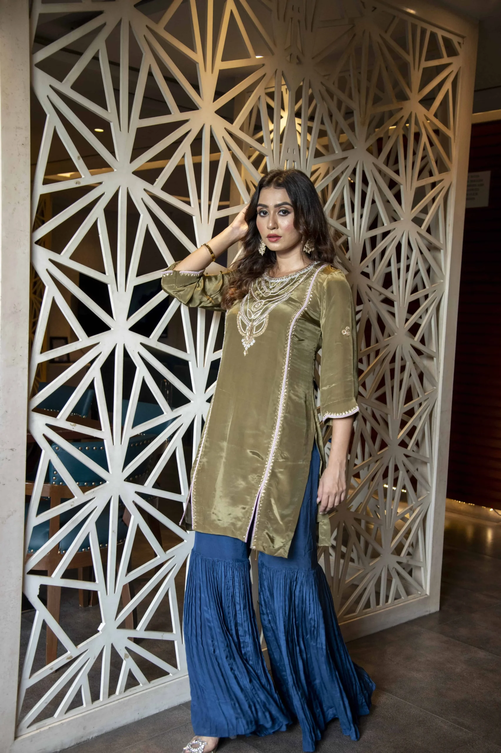 Gehna Kurti Set