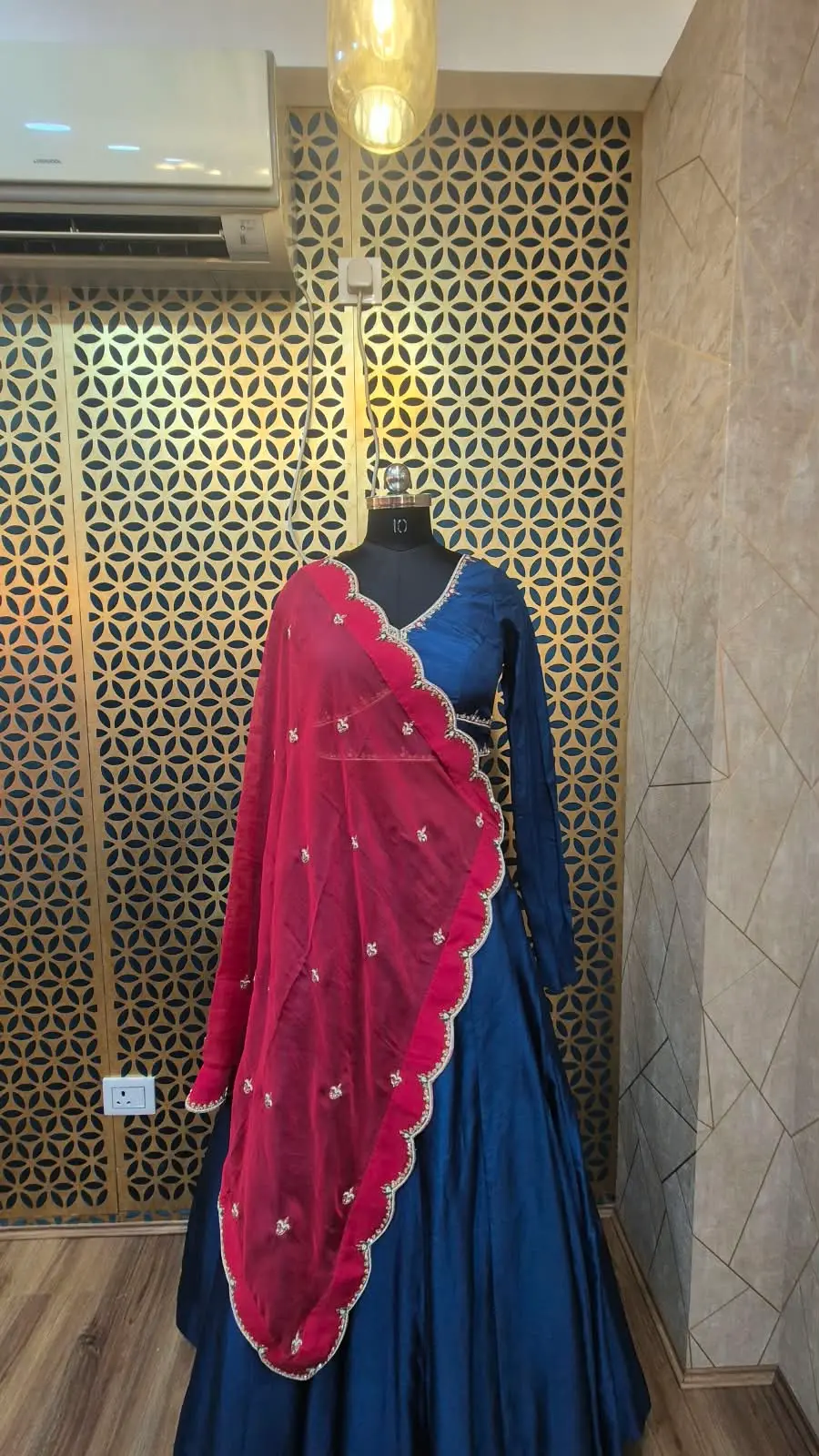Madhubala Lehenga
